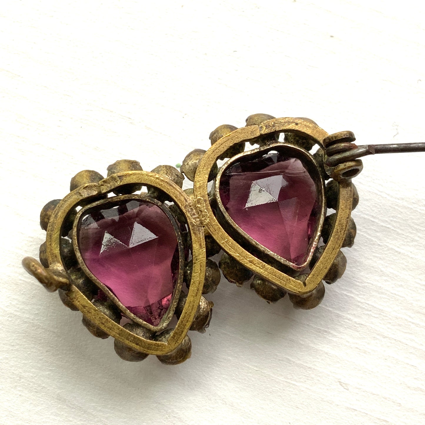 ANTIQUE EDWARDIAN Purple Glass Double Hearts Brooch アンティーク エドワーディアン パープルグラス ハート ブローチ