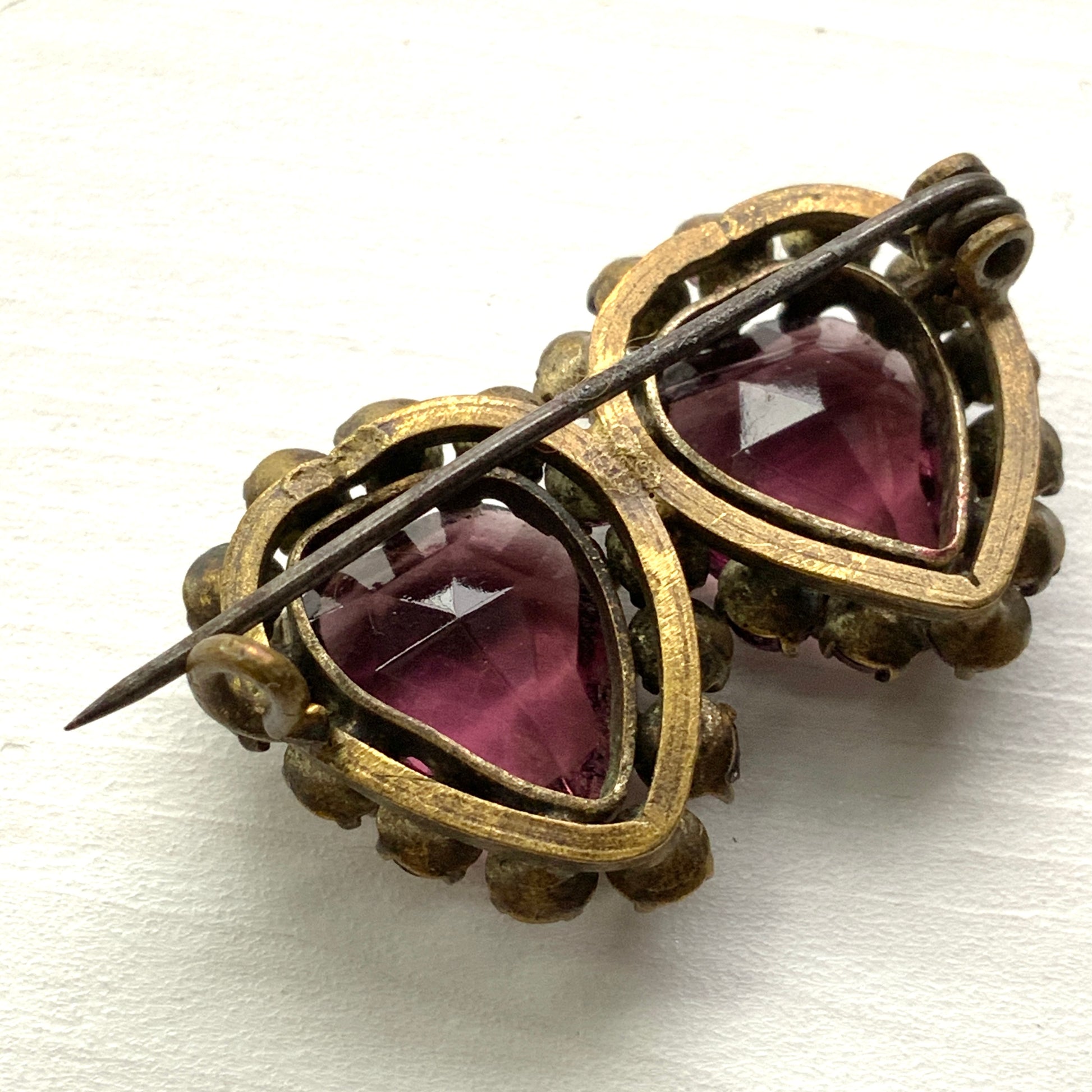 ANTIQUE EDWARDIAN Purple Glass Double Hearts Brooch アンティーク エドワーディアン パープルグラス ハート ブローチ