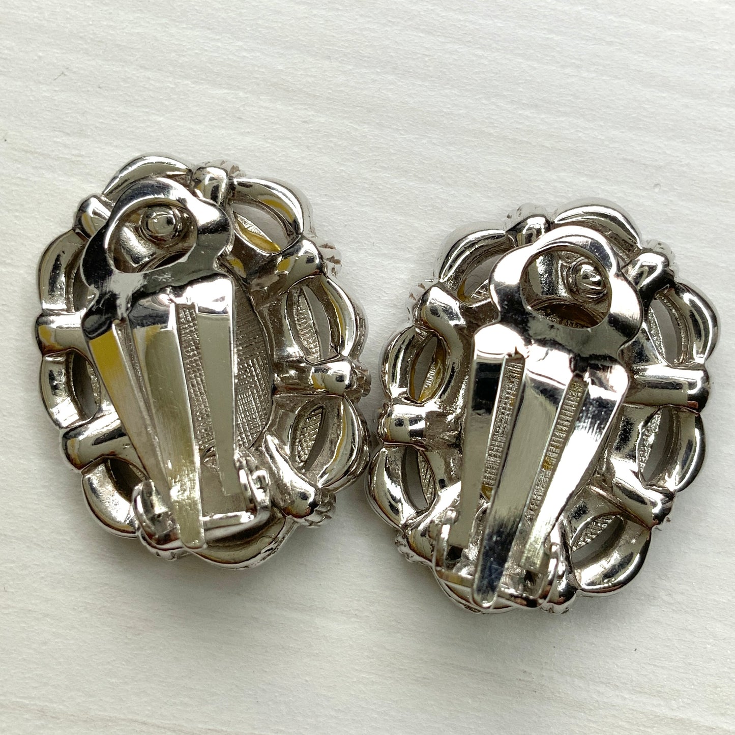 VINTAGE 1950's SPHINX Silver Tone Oval Starburst & Marcasite Clip Earrings