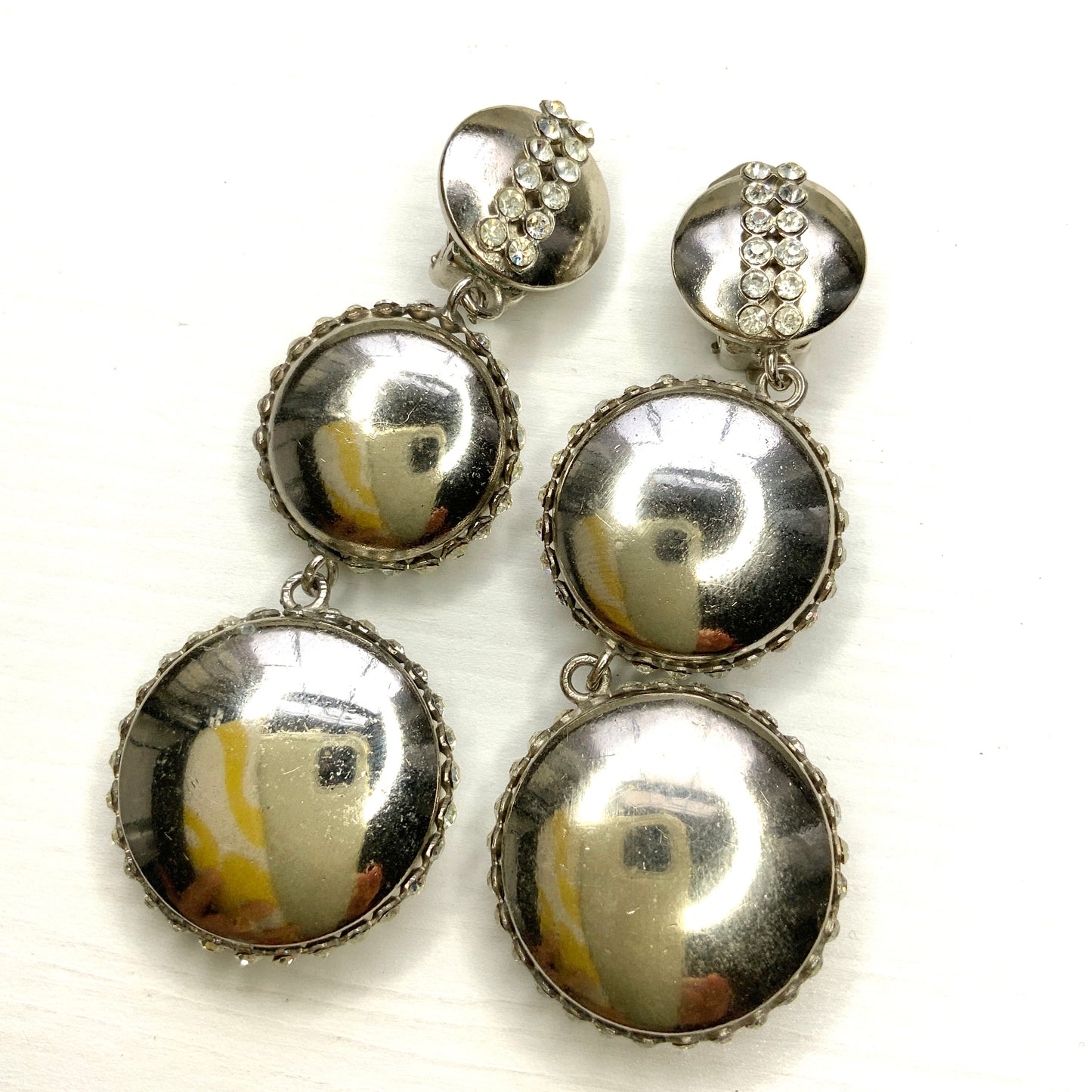VINTAGE 1970's Silver Tone Disc & Rhinestone Drop Clip Earrings