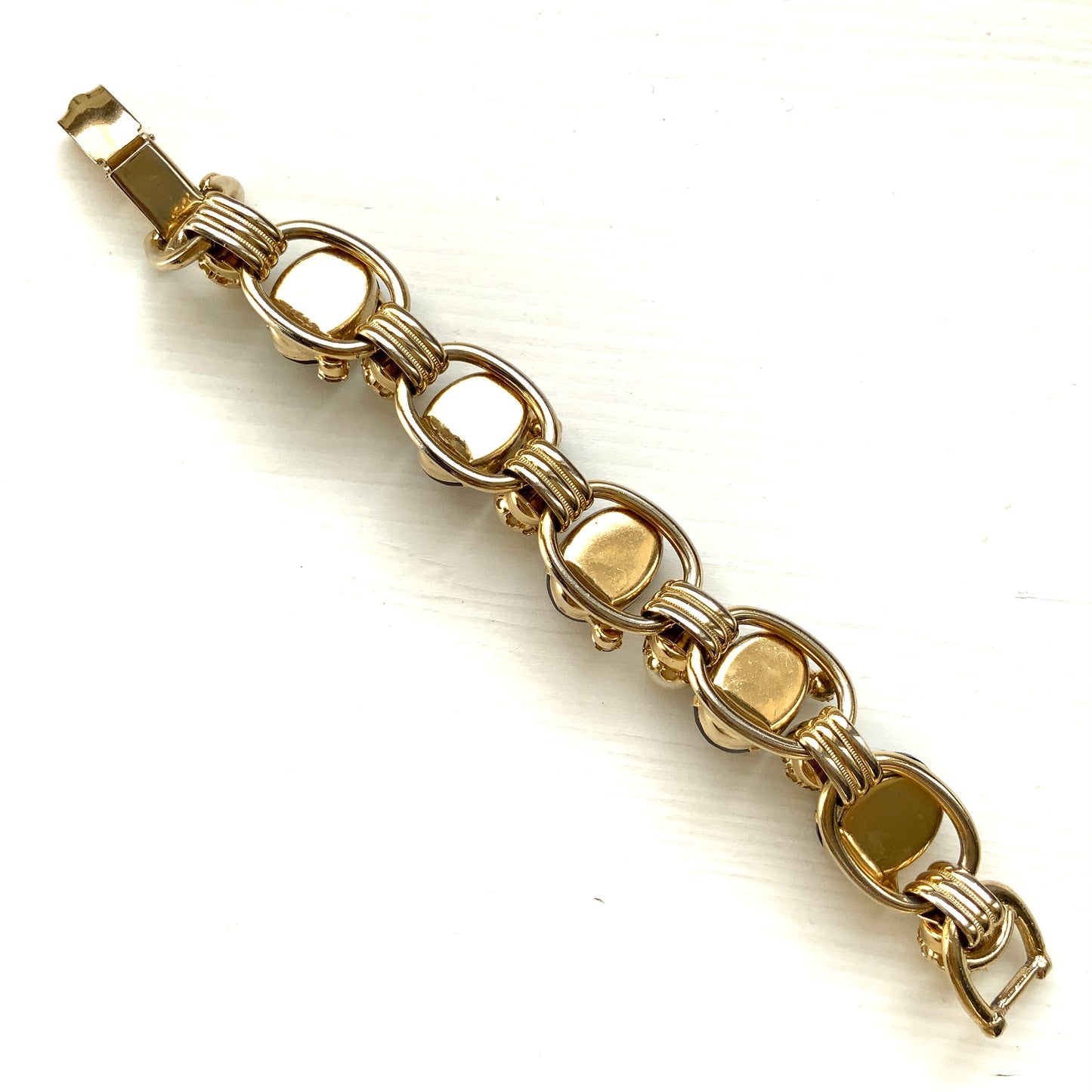 VINTAGE 1940s-50s Black Oval Glass & Glass Pearl Bracelet