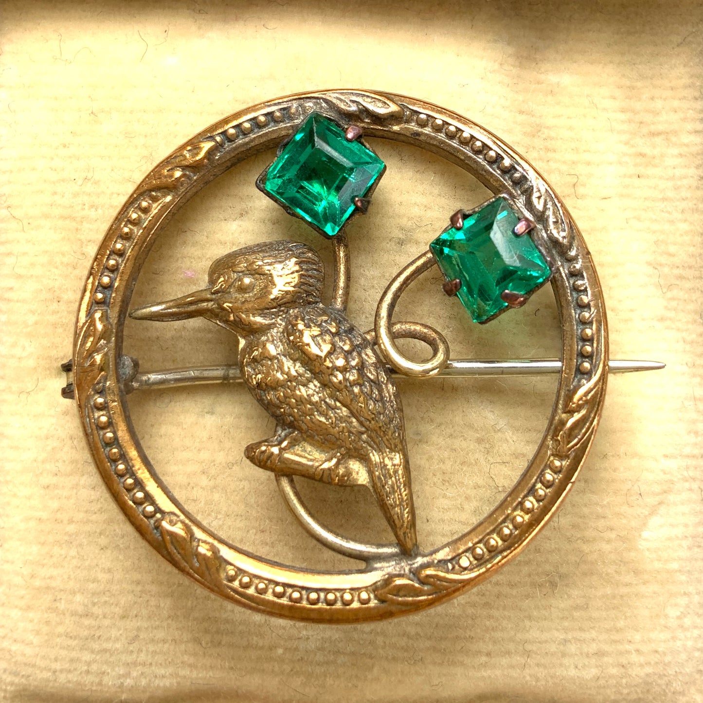 VINTAGE ART DECO Gold Ring & Kingfisher Bird Green Glass Brooch