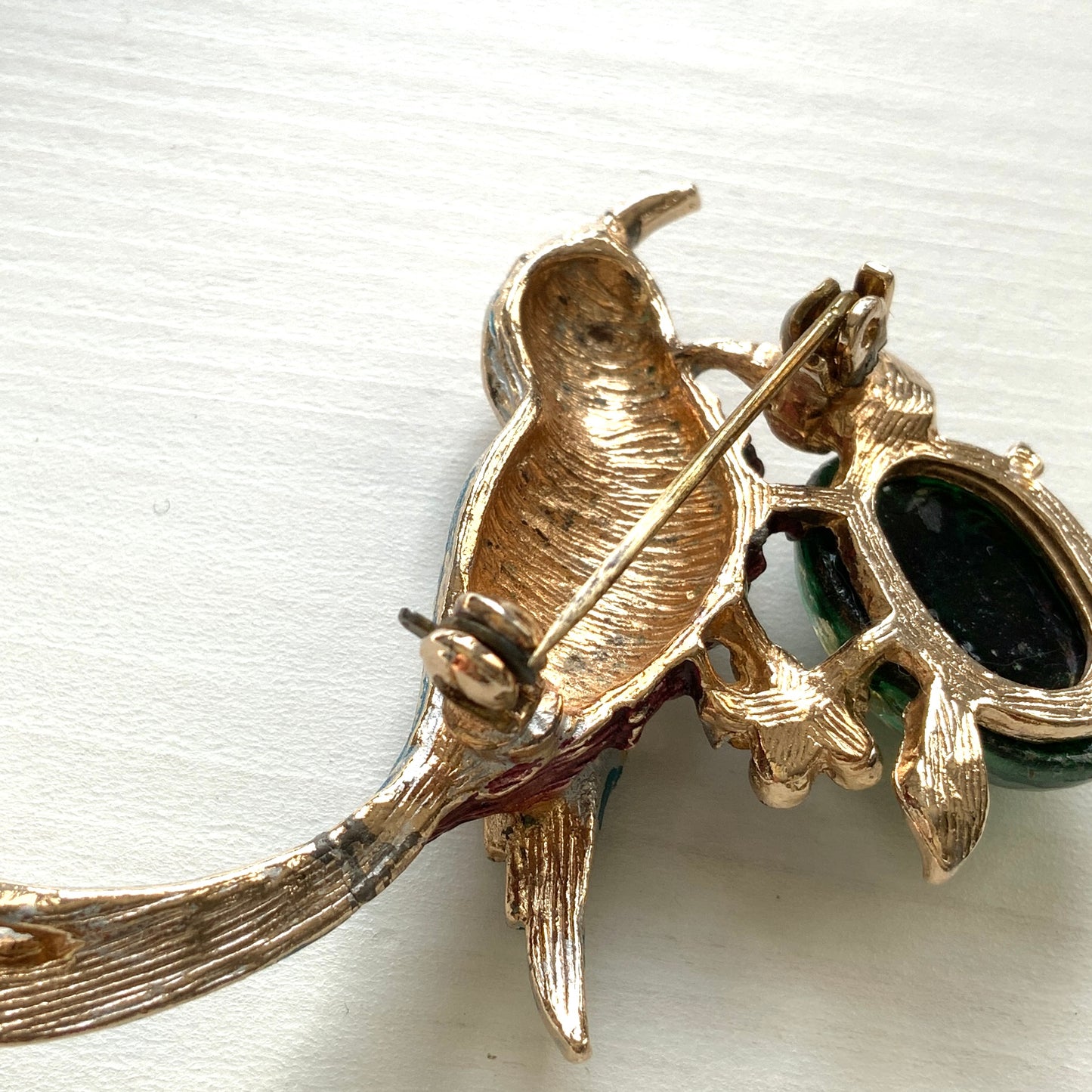 VINTAGE 1960s Blue Enamel Bird on Branch with Green Foiled Cabochon Brooch
