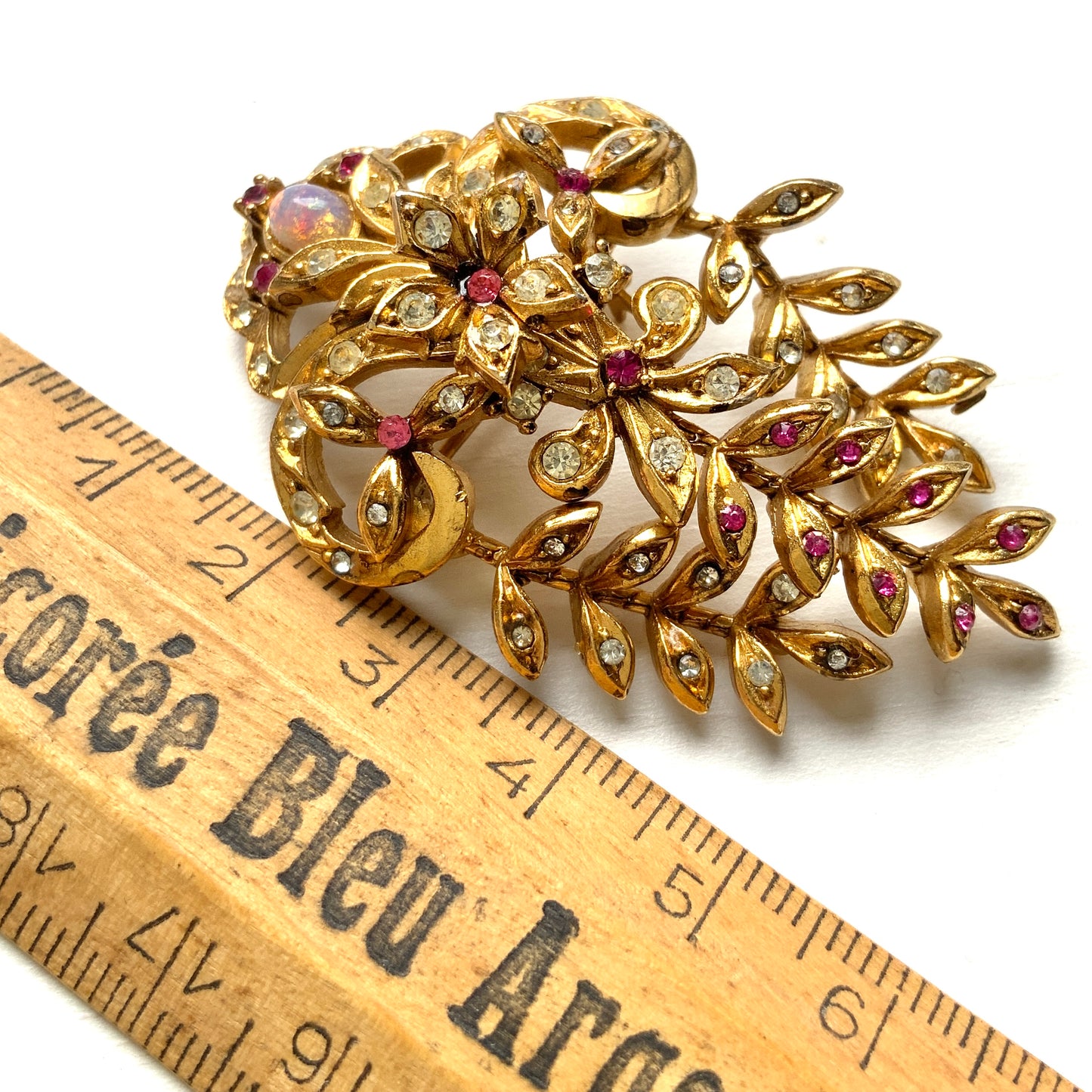 VINTAGE Gold-Tone Branch Brooch with Pink Rhinestones