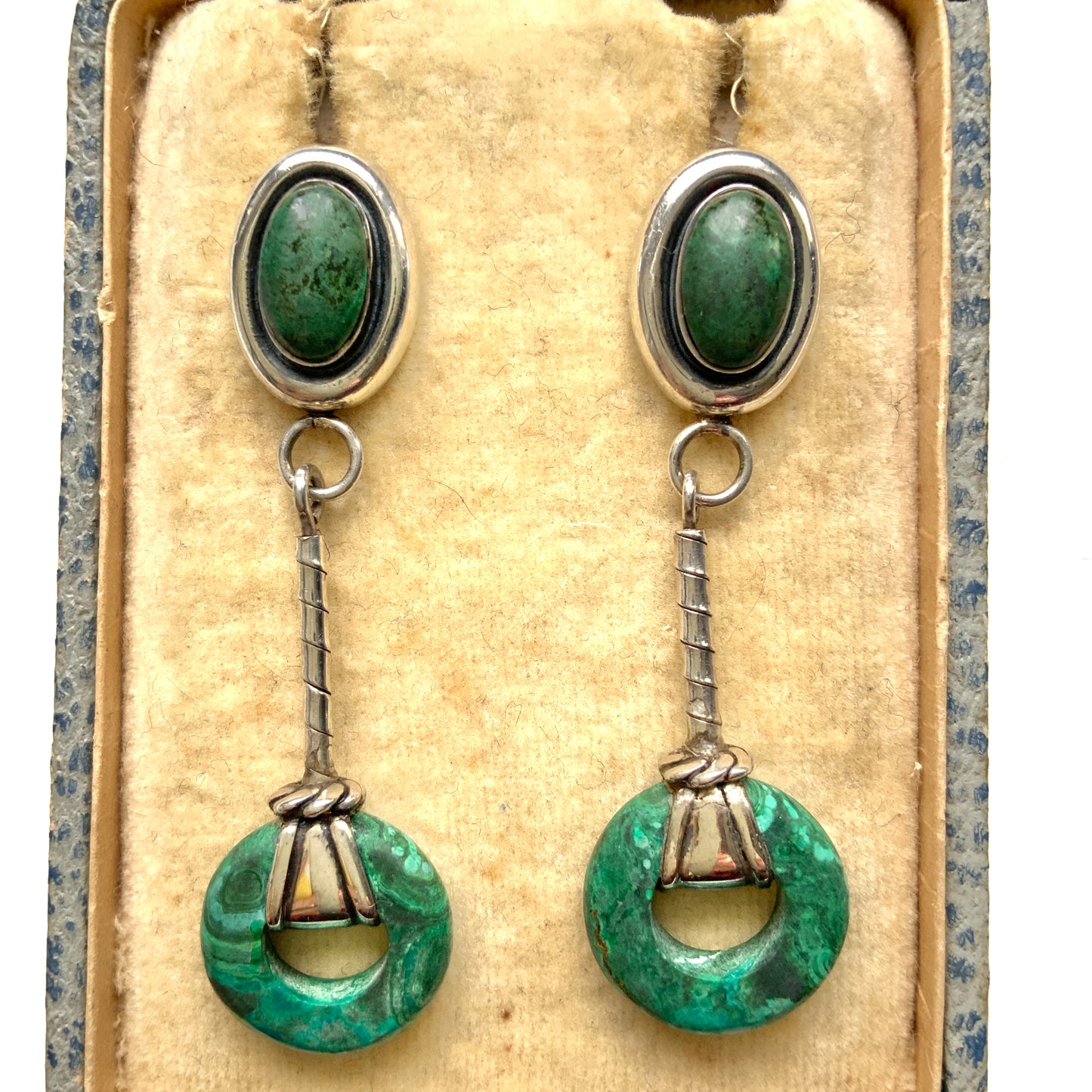 VINTAGE 1990s ILARIA PERU Malachite & Sterling Silver Dangle Earrings