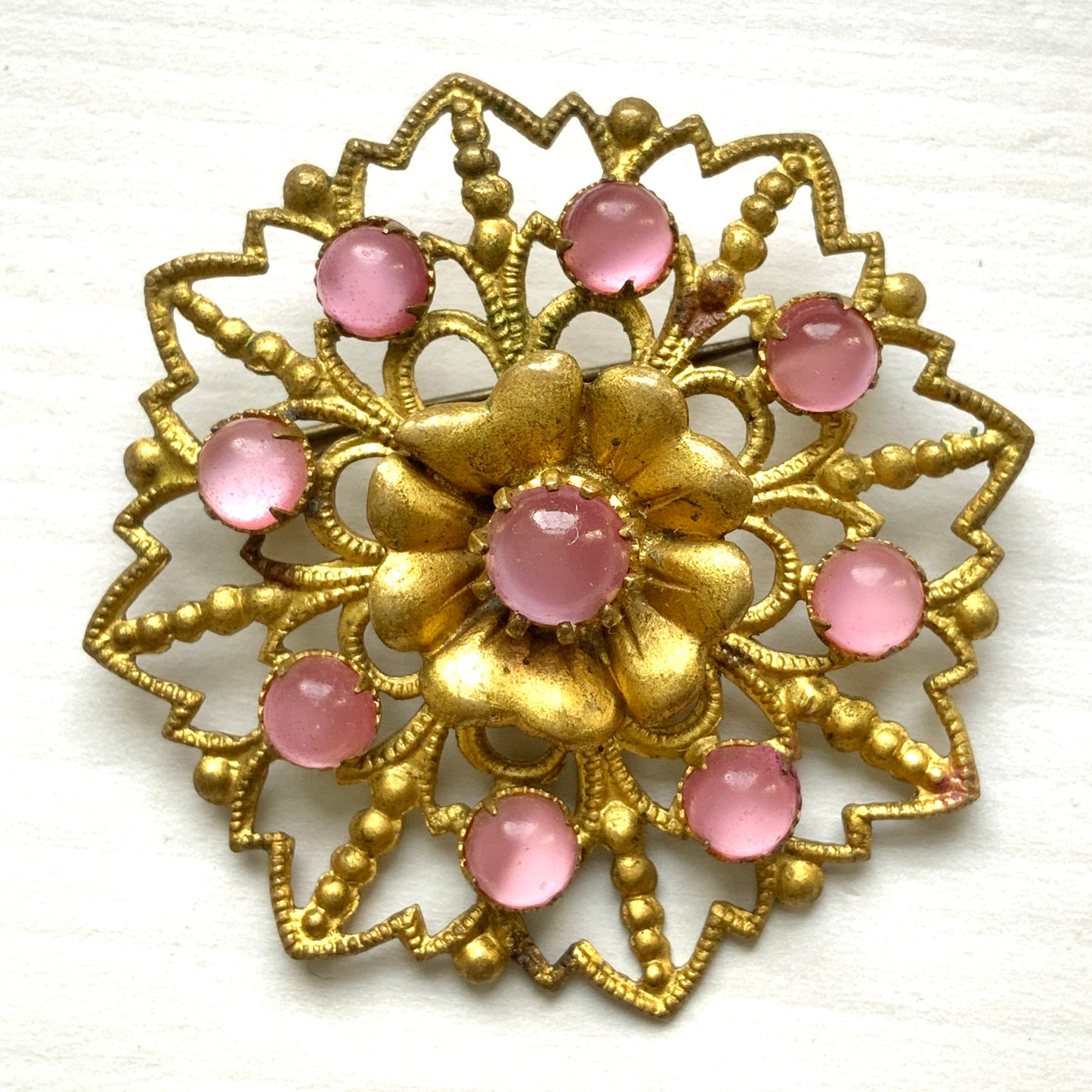 VINTAGE 1920s Gold-Tone Filigree Brooch with Pink Satin Glass & Floral Motif