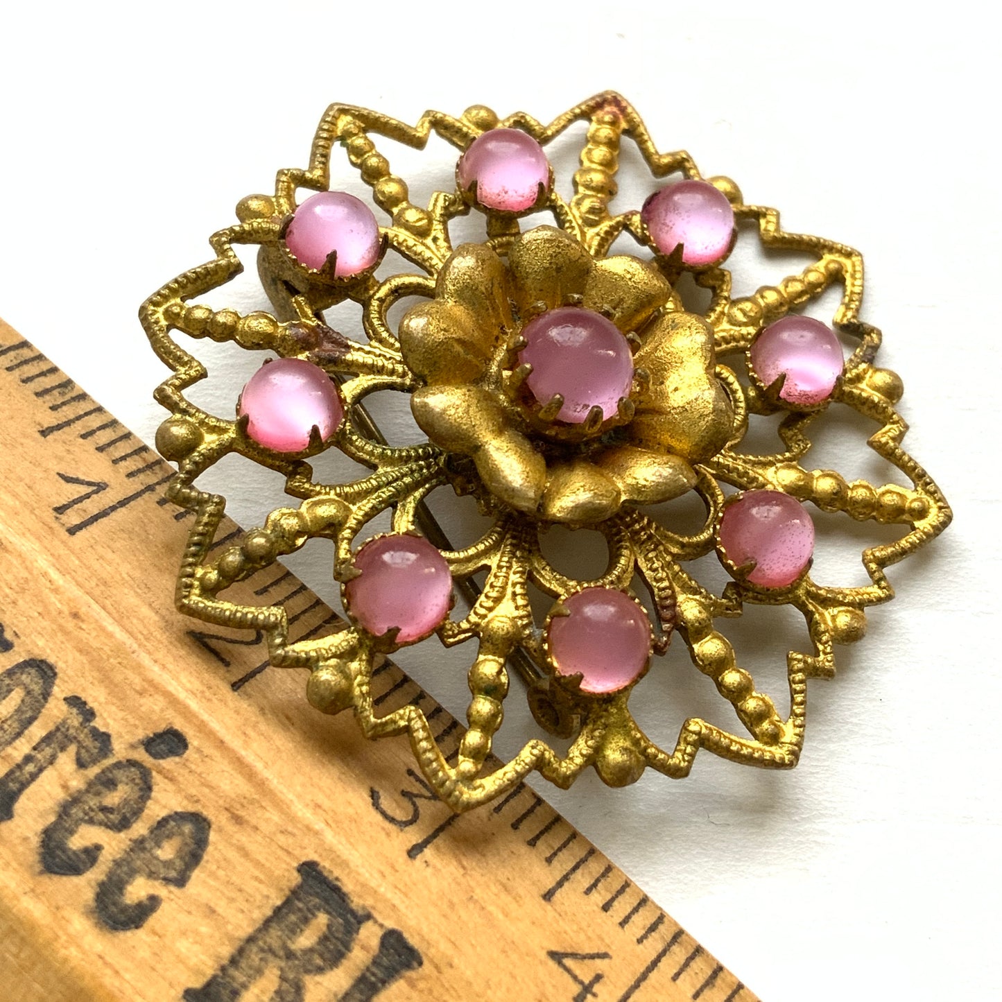 VINTAGE 1920s Gold-Tone Filigree Brooch with Pink Satin Glass & Floral Motif