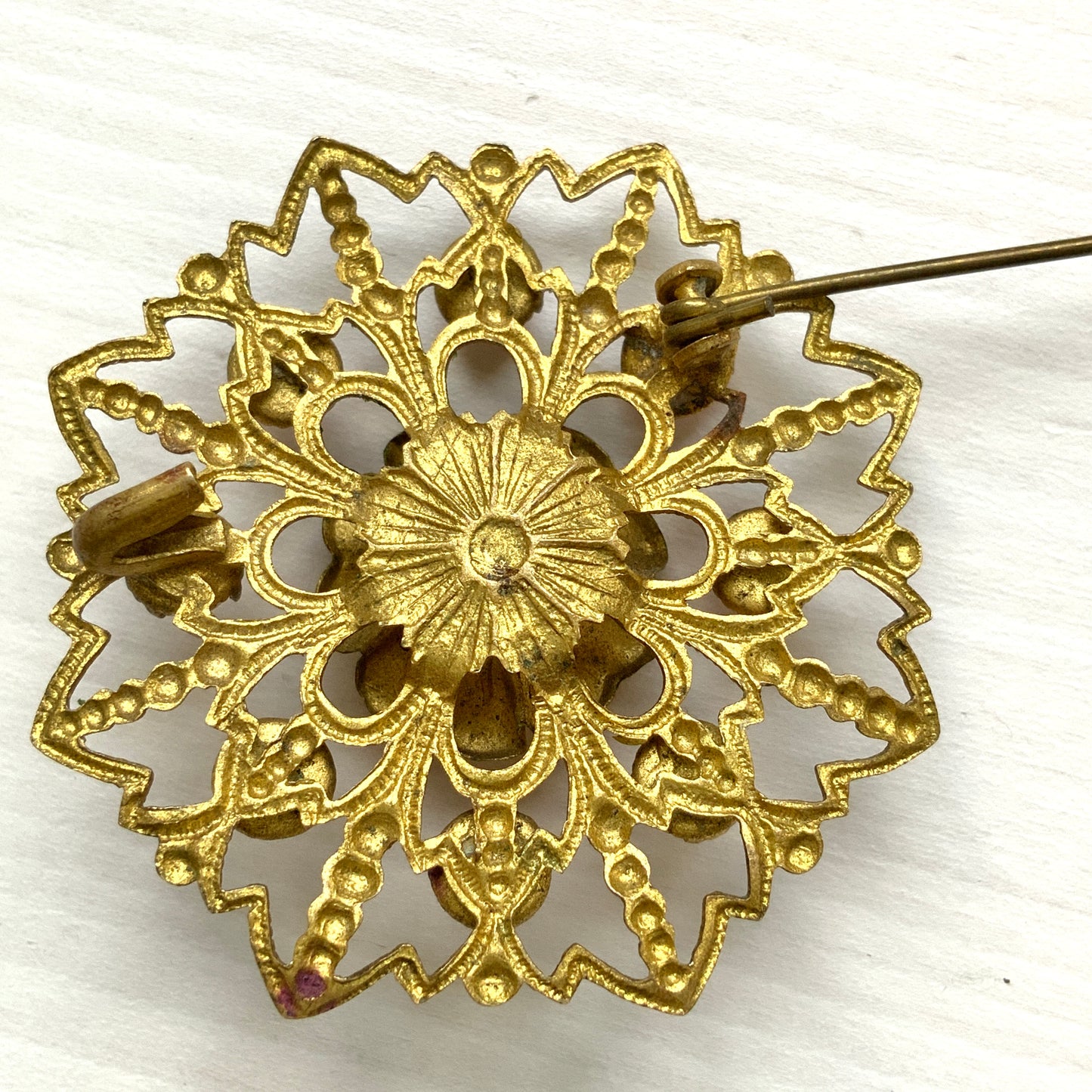 VINTAGE 1920s Gold-Tone Filigree Brooch with Pink Satin Glass & Floral Motif