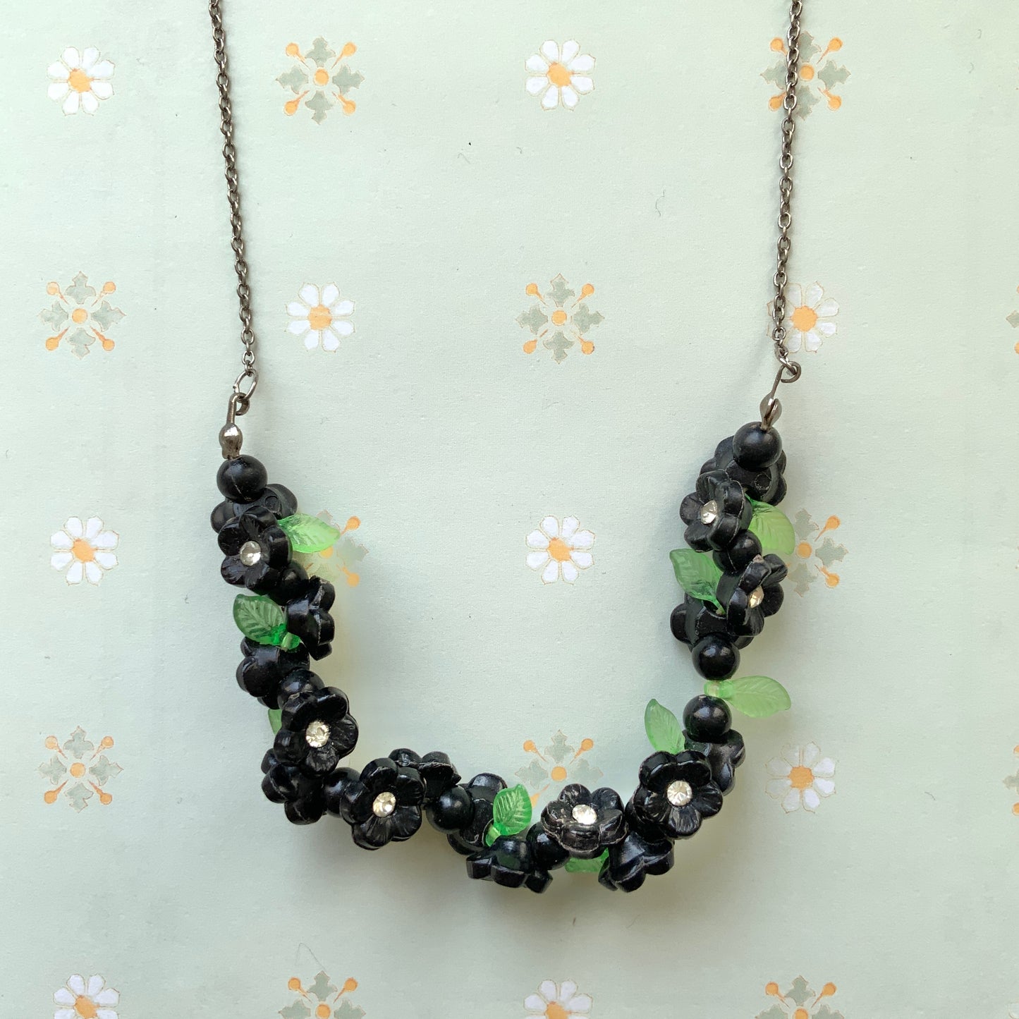 VINTAGE Black Plastic Flower Beads Necklace