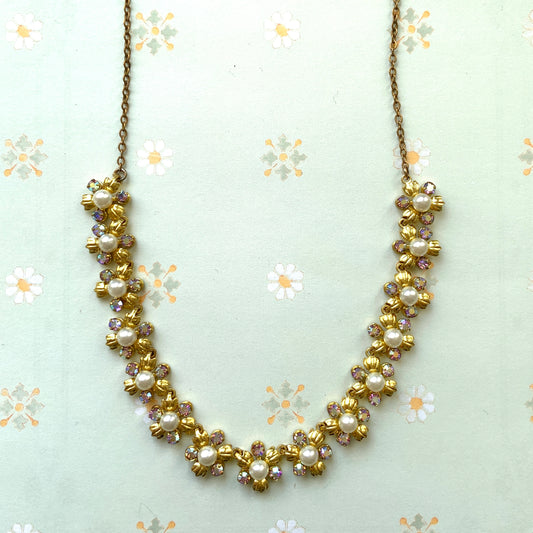 VINTAGE 1950s Faux Pearl & Aurora Borealis Flower Necklace