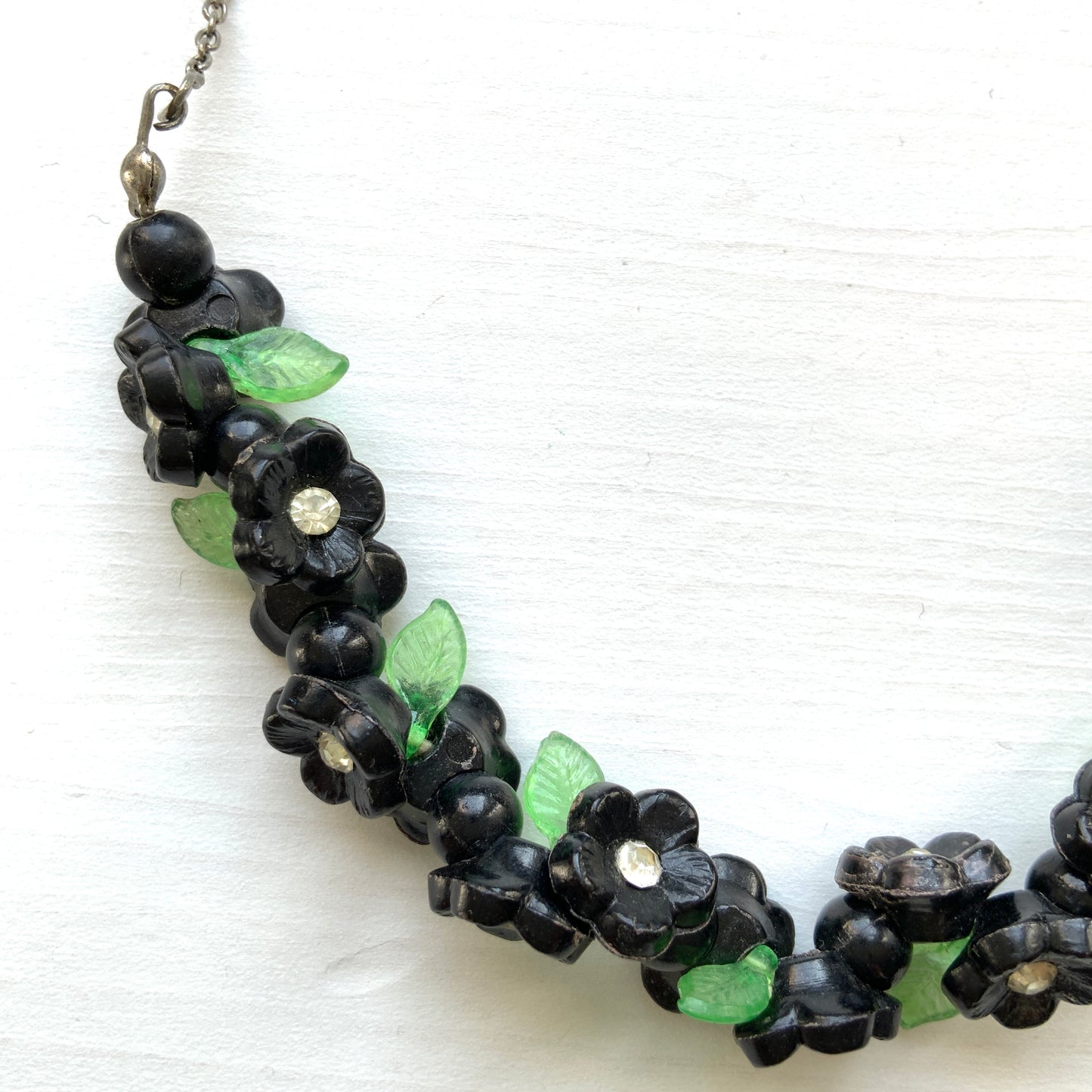 VINTAGE Black Plastic Flower Beads Necklace