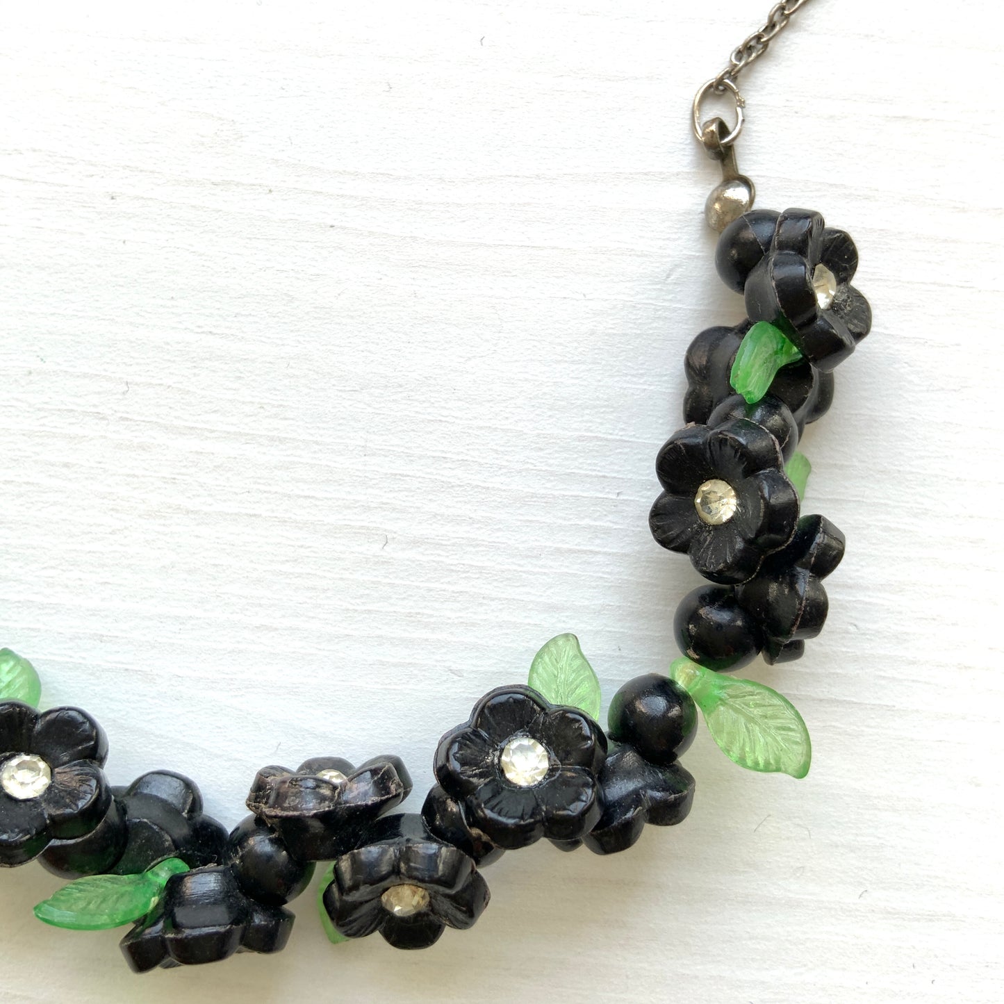 VINTAGE Black Plastic Flower Beads Necklace