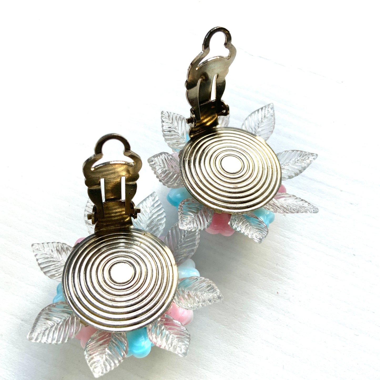 VINTAGE Pink & Light Blue Flower Beads Cluster Clip-On Earrings