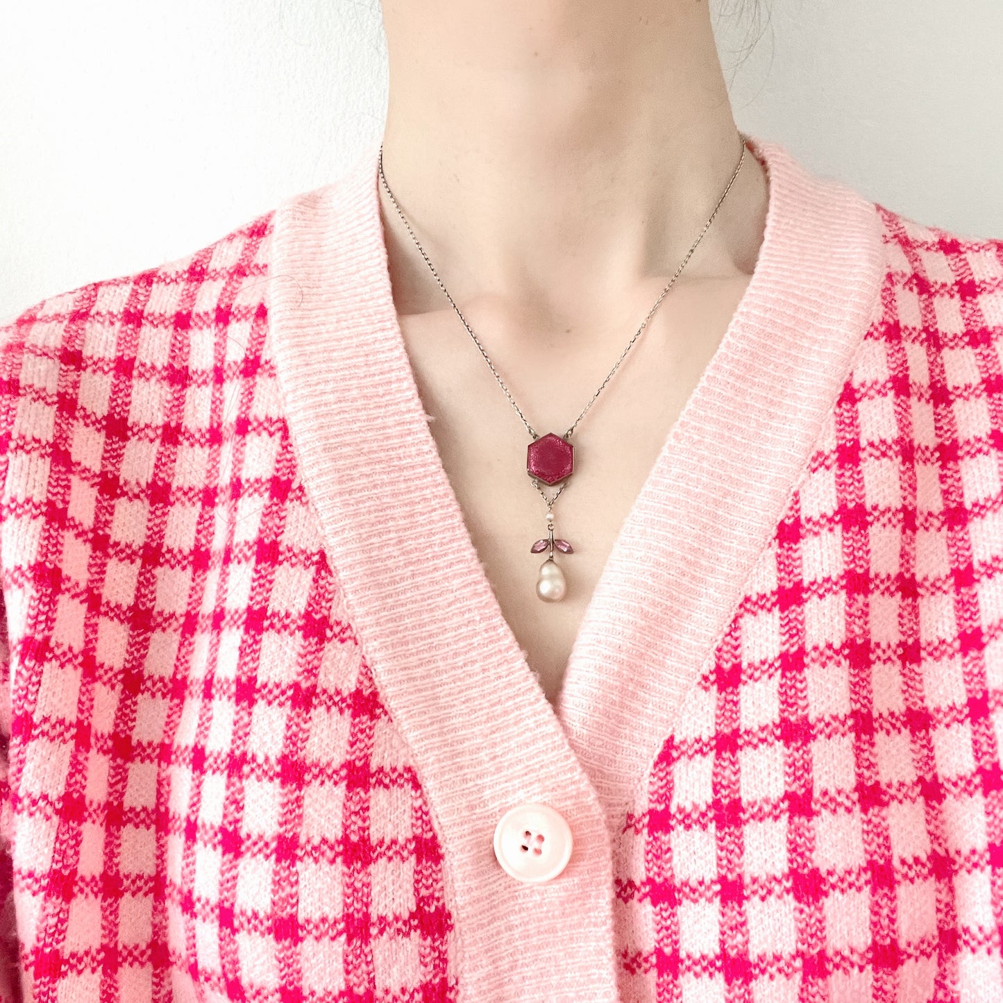 VINTAGE 1920s Guilloché-Style Pink Glass Necklace with Leaf & Baroque Pearl Drops