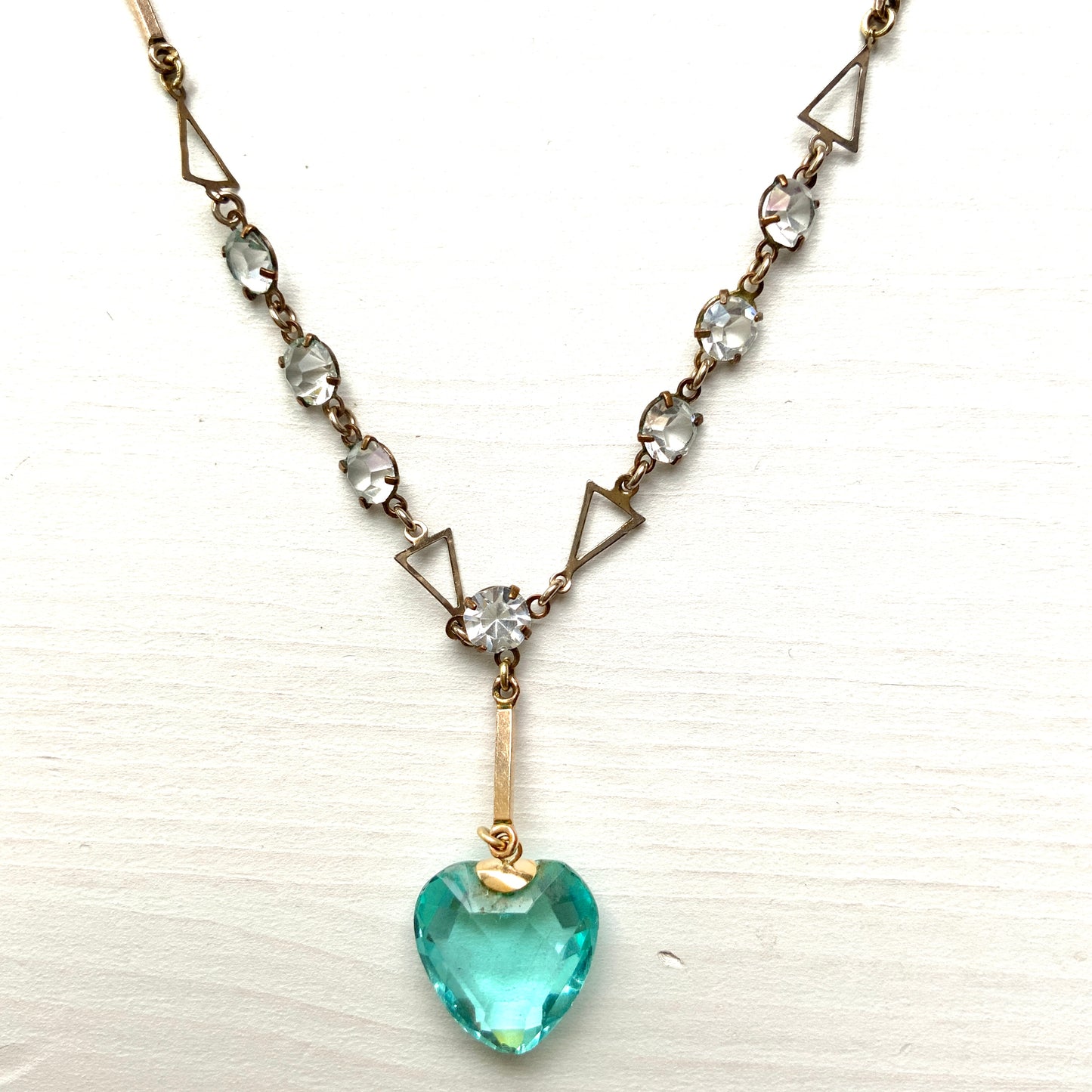 VINTAGE 1920s ART DECO Aqua Blue Glass Heart Necklace, ヴィンテージ 1920年代 アールデコ アクアブルーガラスハートネックレス