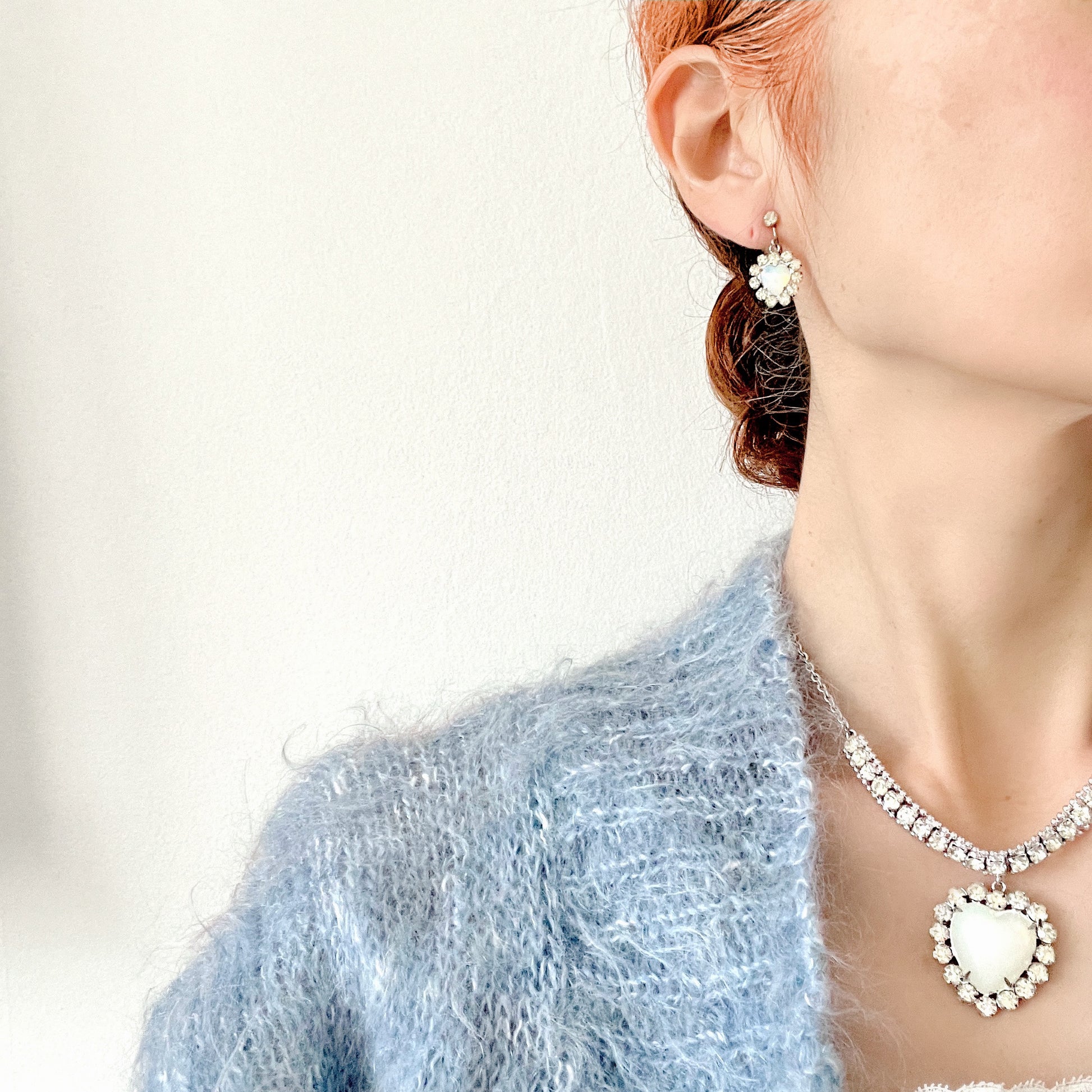 VINTAGE 1950s Opaline Glass Heart Drop Screw Back Earrings ヴィンテージ 1950年代 オパリングラス ハートイヤリング