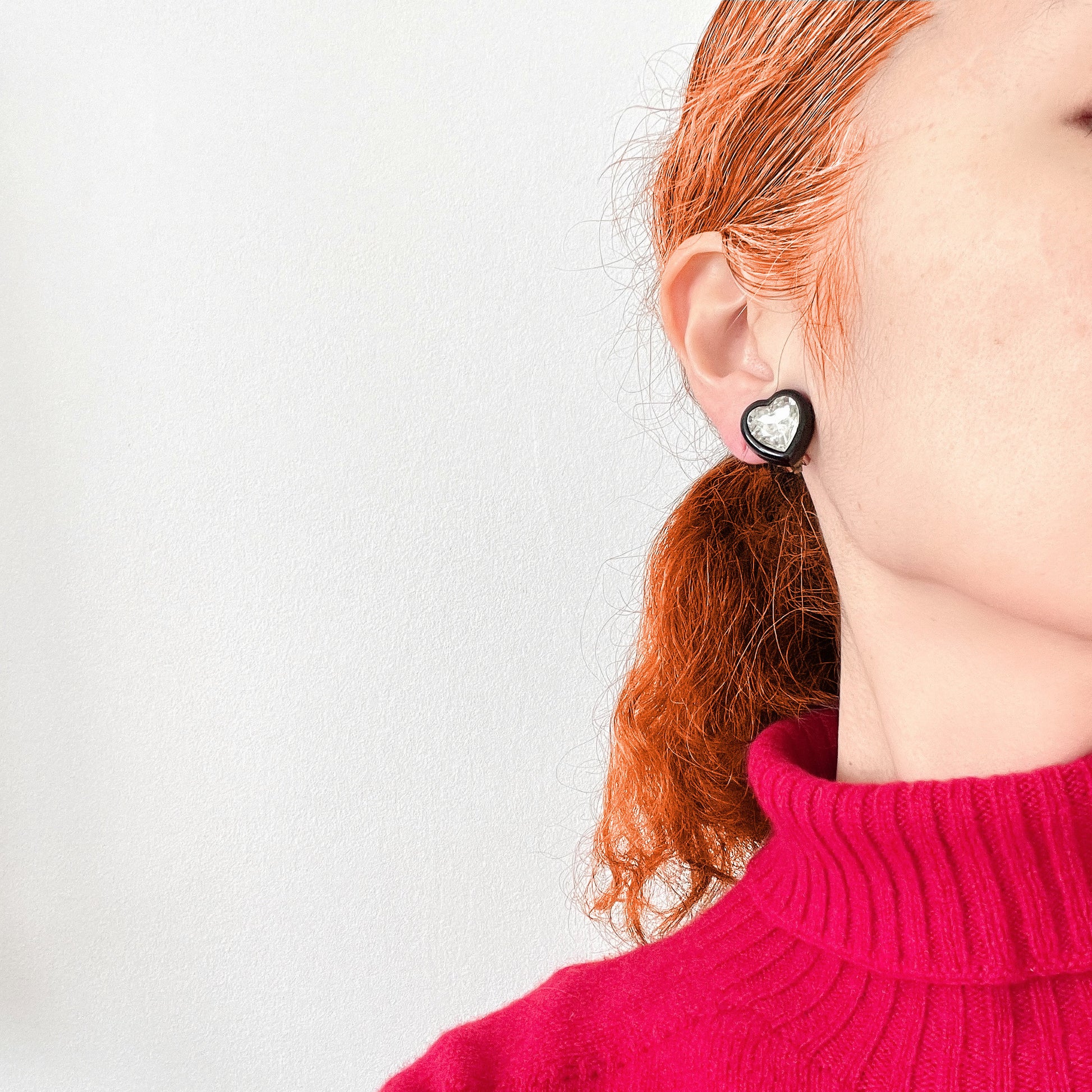 VINTAGE Black Framed Clear Plastic Heart Clip-on Earrings ヴィンテージ クリアハートxブラックフレーム クリップイヤリング
