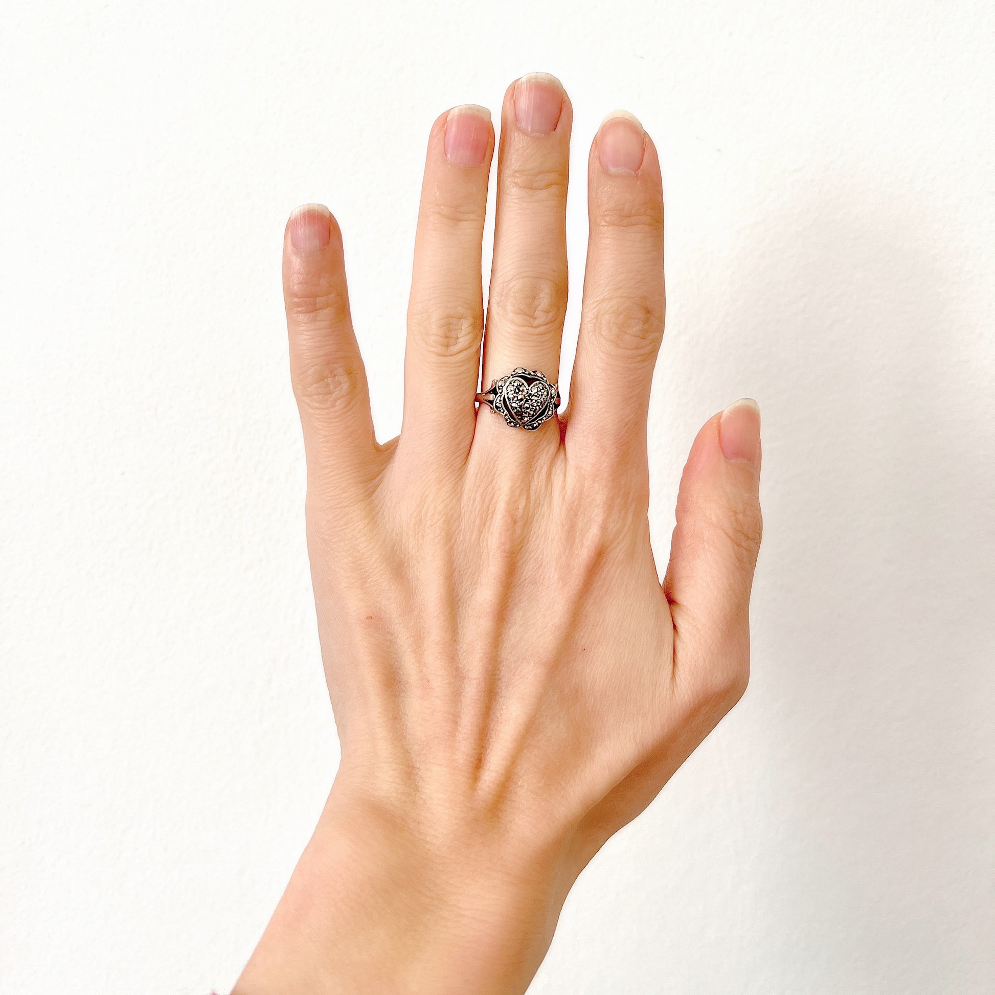VINTAGE 1970s Silver Ornate Marcasite Heart Ring ヴィンテージ 1970年代 シルバー マーカサイト ハート リング