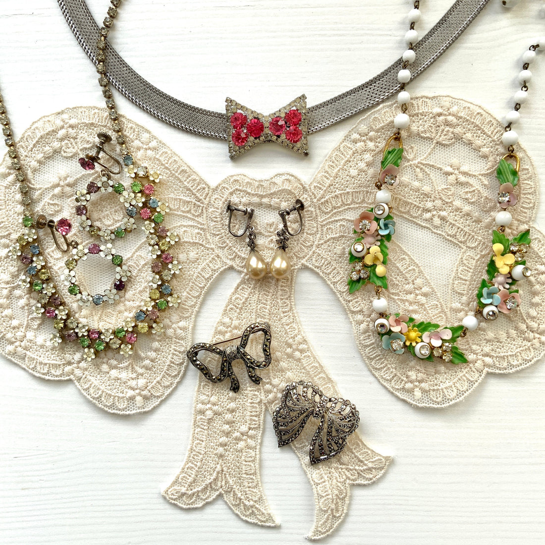 TM vintage jewellery collection