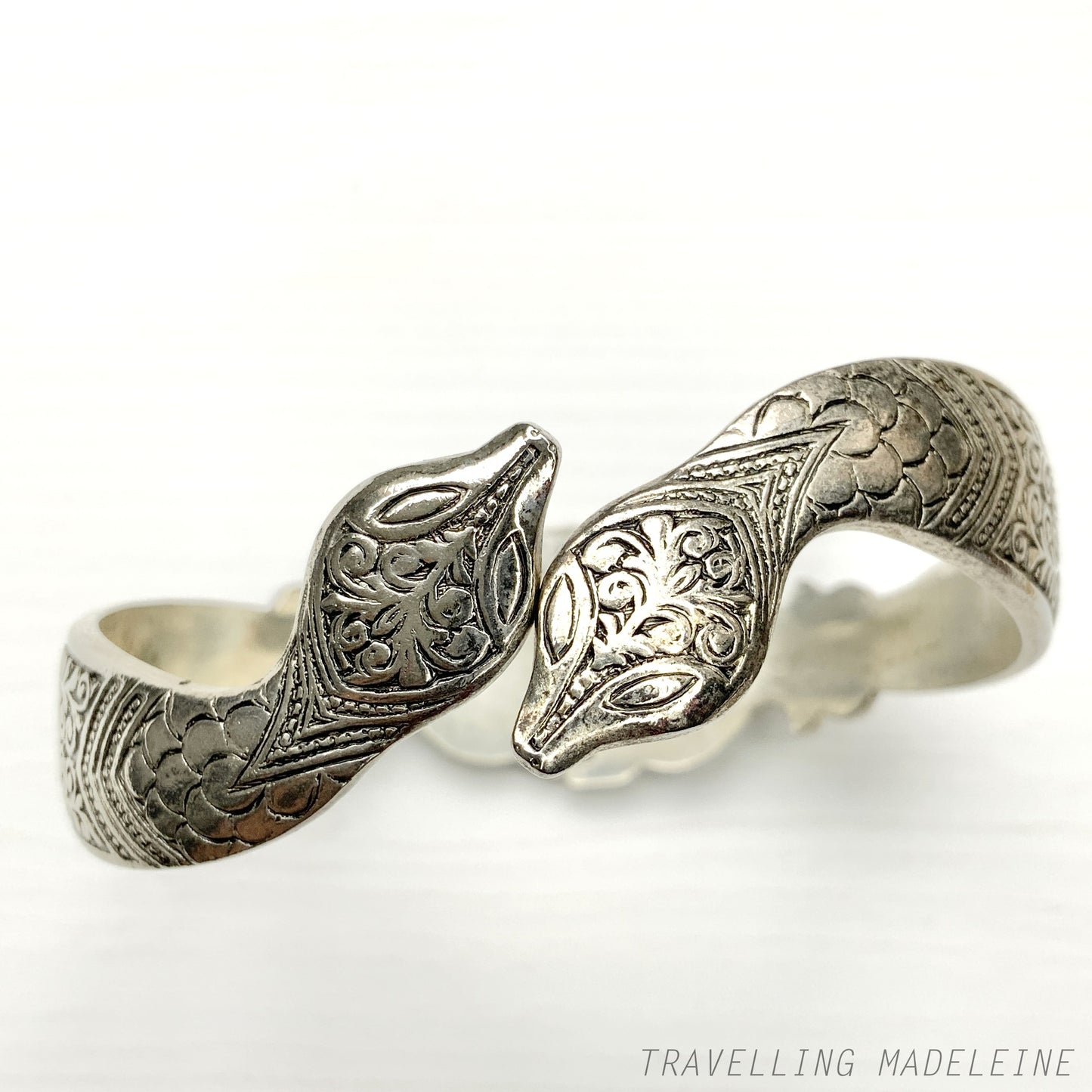 VINTAGE Double Face Silver Snake Bangle Bracelet