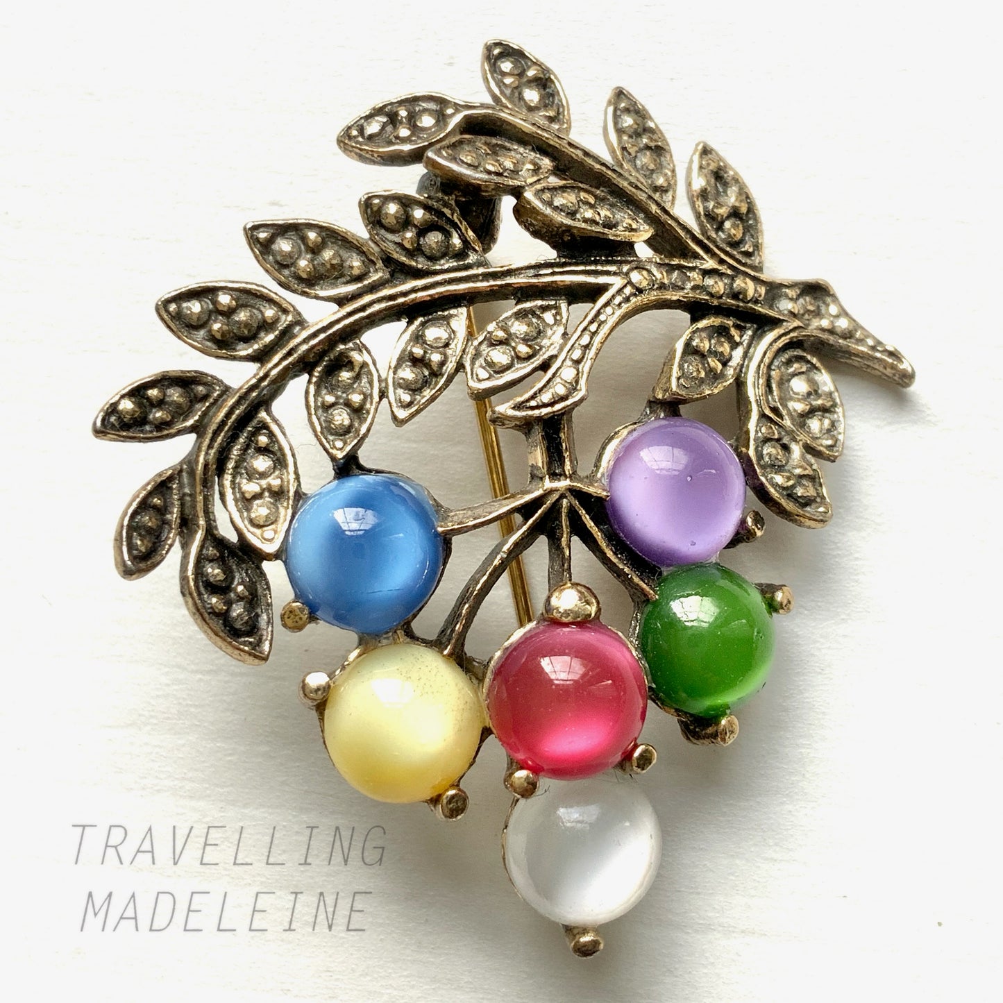 VINTAGE MIRACLE Multicoloured Satin Glass Fruits Brooch