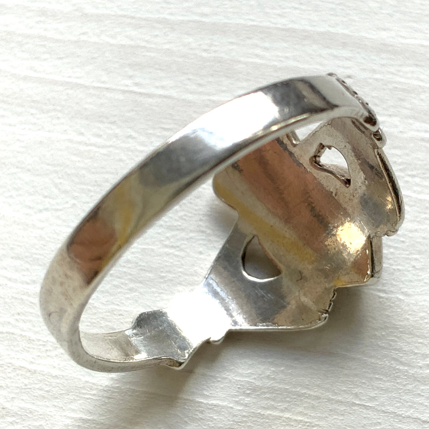 VINTAGE Connemara Marble Claddagh Silver Ring