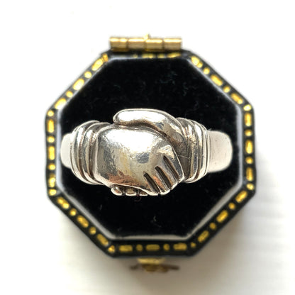 VINTAGE Handshake Silver Ring