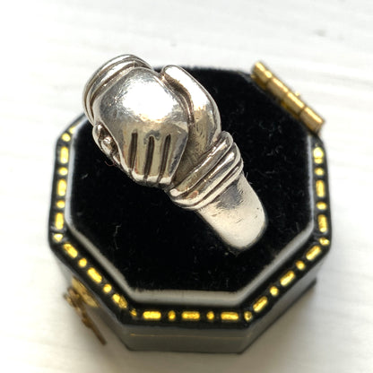 VINTAGE Handshake Silver Ring