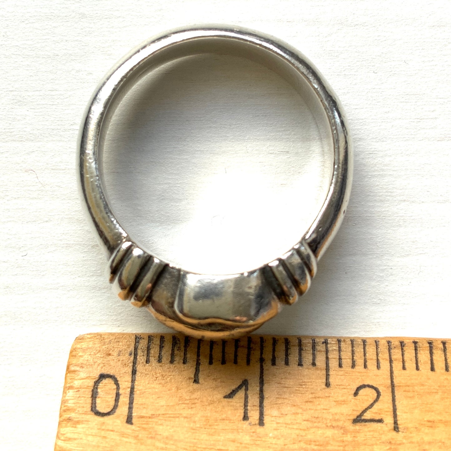 VINTAGE Handshake Silver Ring