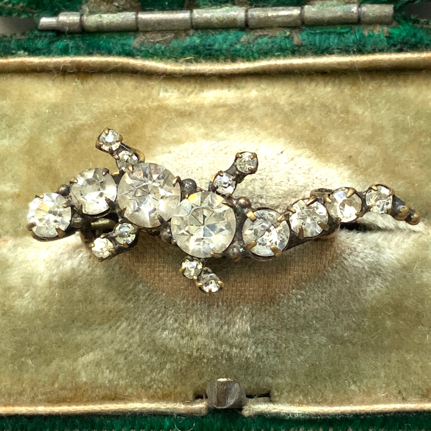 ANTIQUE 1900-20's Rhinestone lizard/Gecko Mini Brooch