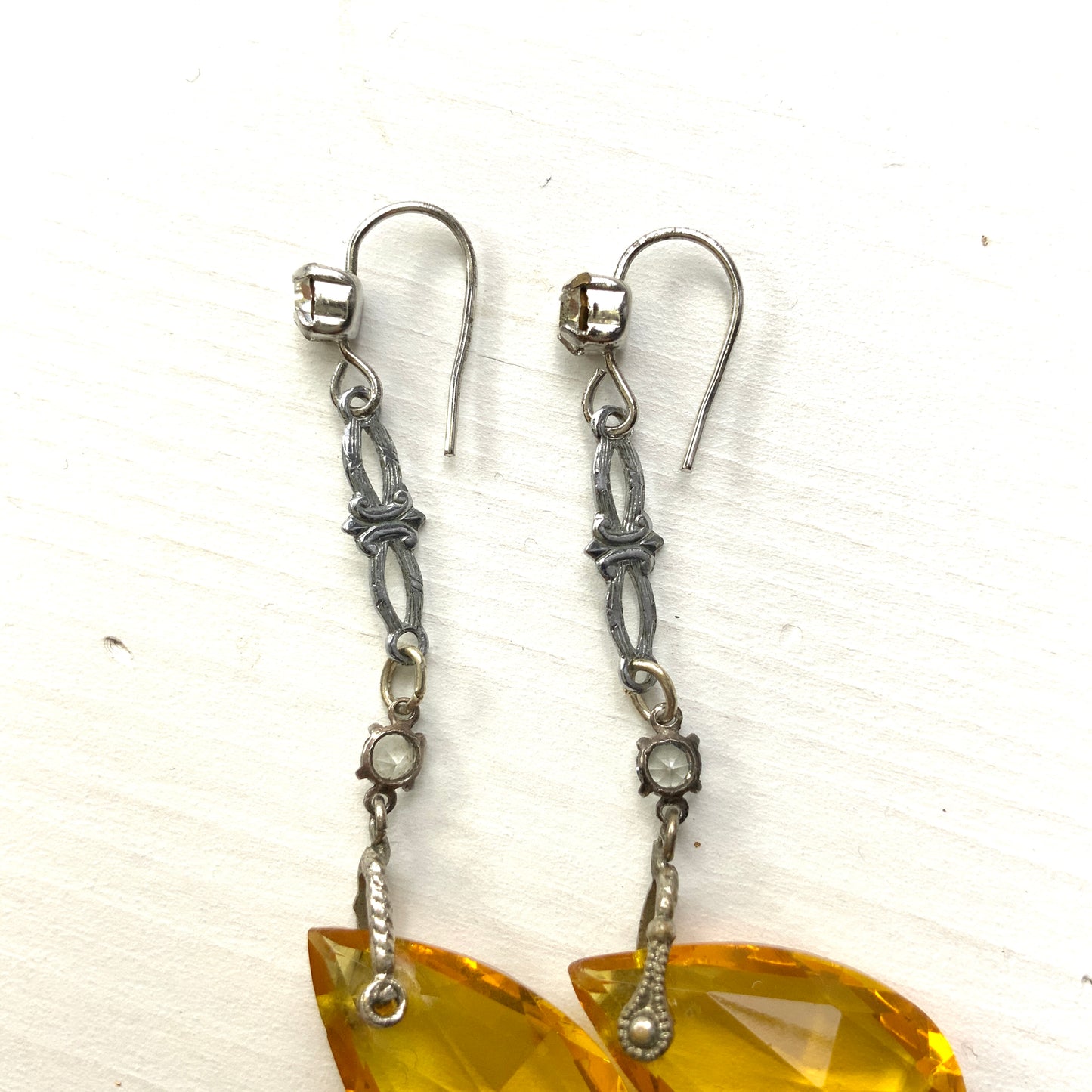 VINTAGE 1920's Yellow Teardrop Glass Dangle Pierced Earrings