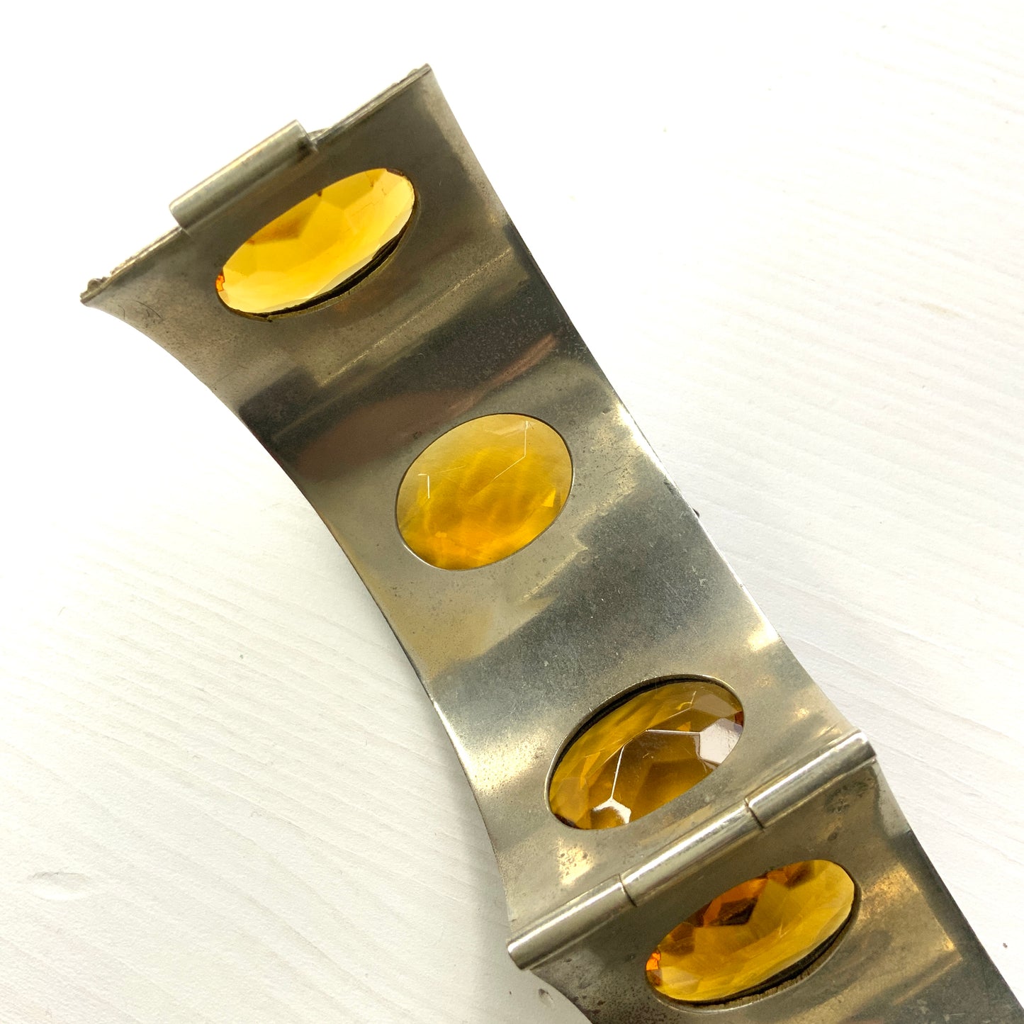 VINTAGE C1940-50's Orange/Amber Glass Bijoux Decorative Wide Bangle