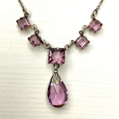 VINTAGE 1930's Purple Glass Teardrop Necklace