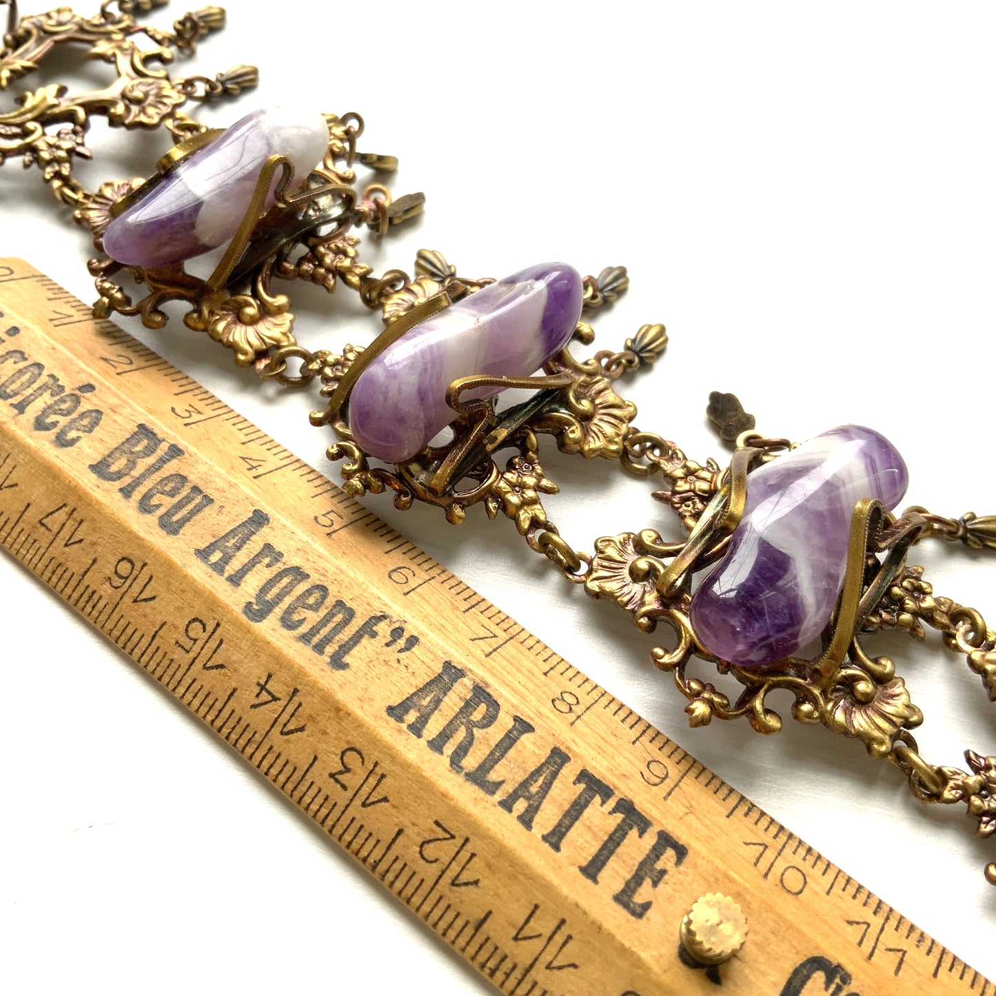 VINTAGE Amethyst & Decorative Gold Tone Metal Frame Bracelet