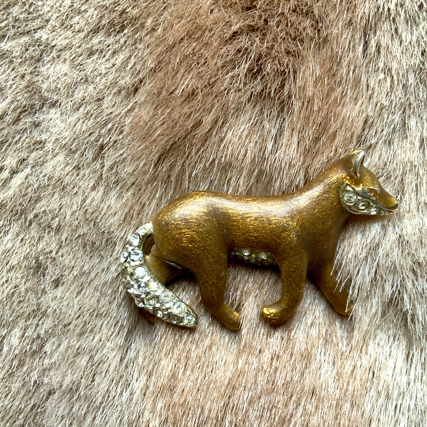 VINTAGE Enamel & Rhinestone Fox Brooch