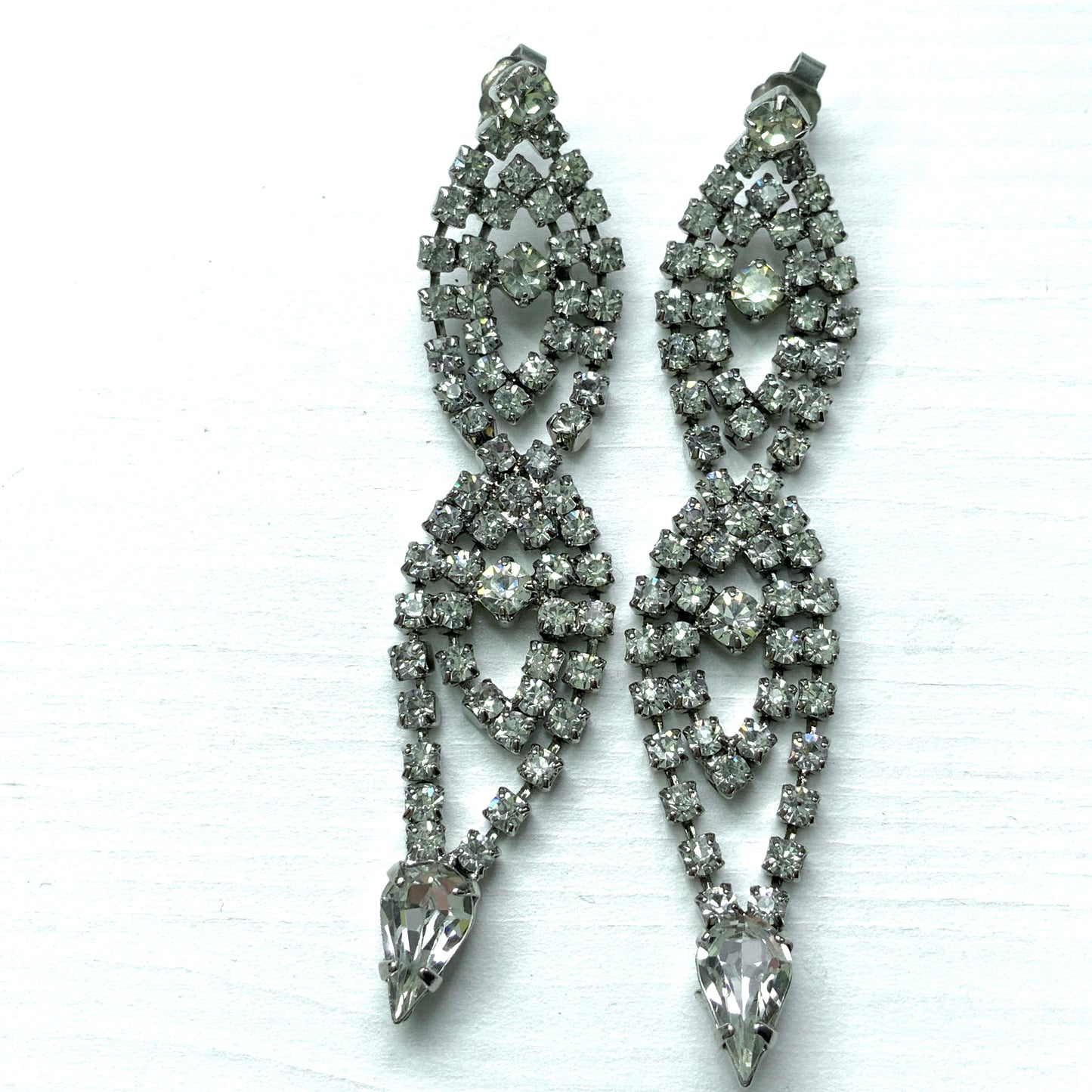 VINTAGE Rhinestone Drop Pierced Earrings