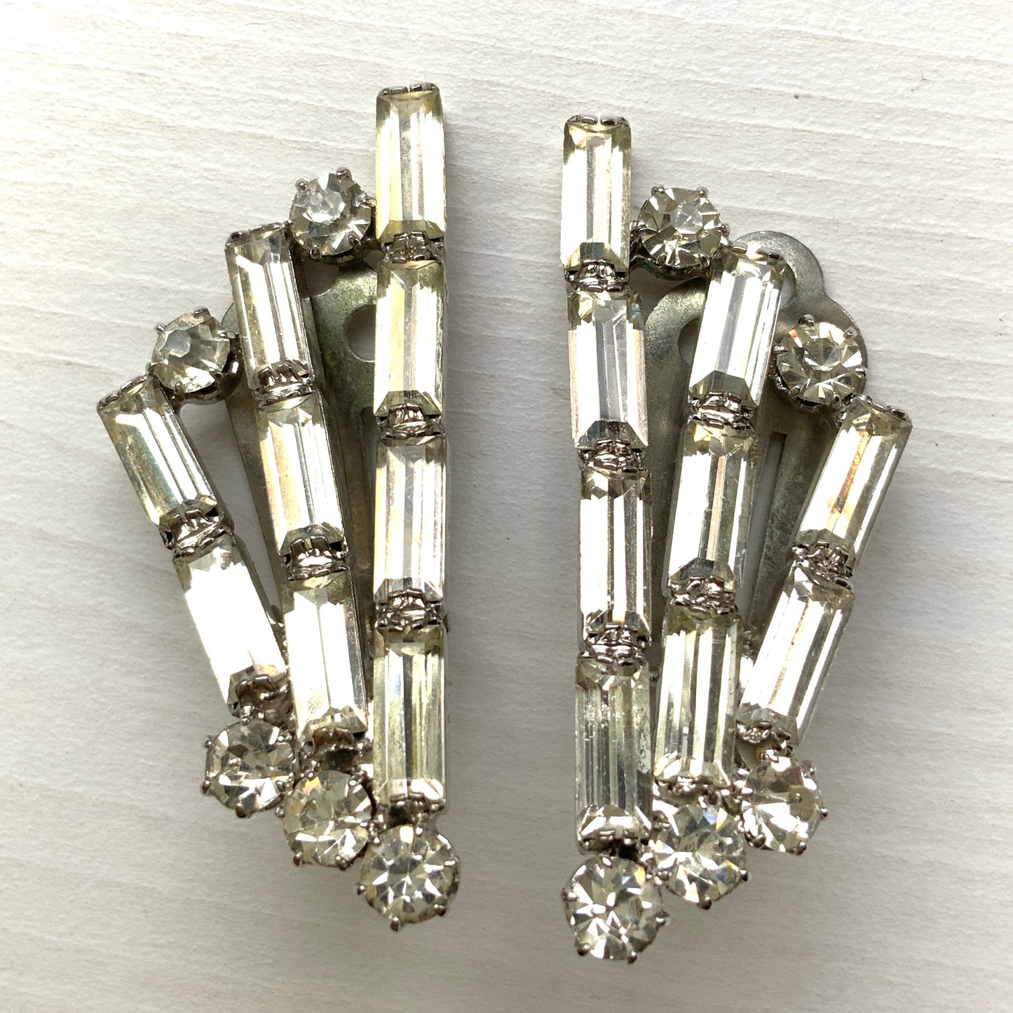 VINTAGE 1950's Baguette Rhinestone Clip on Earrings