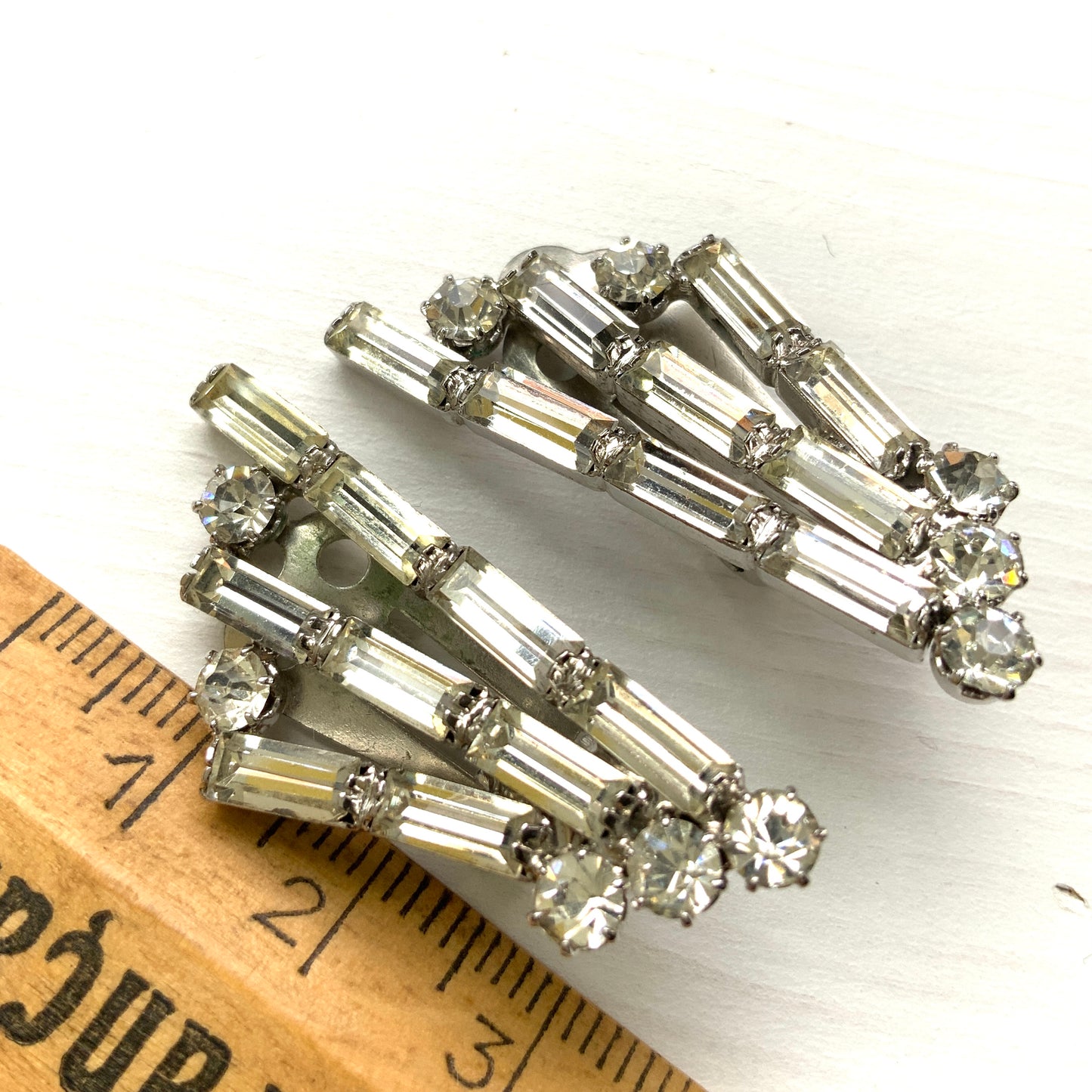 VINTAGE 1950's Baguette Rhinestone Clip on Earrings