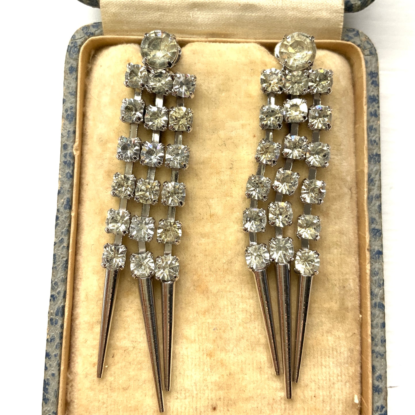 VINTAGE 1970's SARAH COVENTRY Rhinestone & Silver Tone Spike Clip Earrings