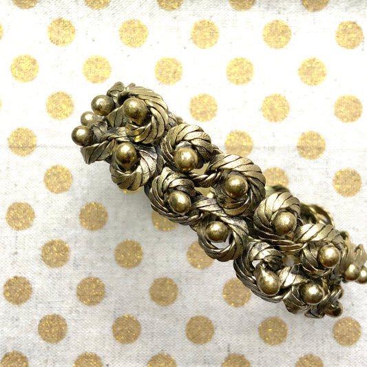 VINTAGE Gold Tone Swirl Bracelet