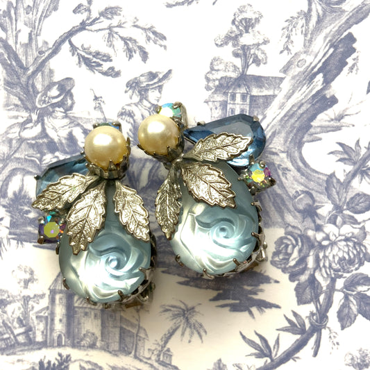 VINTAGE 1940-60's Blue Frosted Glass Rose & Faux Pearl Clip Earrings