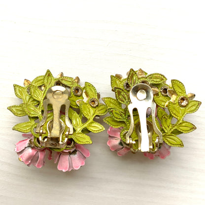 VINTAGE 1950's Enamel Pink Rose & White Flower Clip Earrings