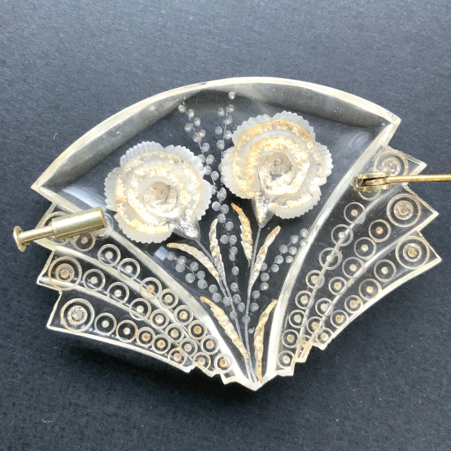 VINTAGE 1950's White Rose Reverse Carved Lucite Brooch