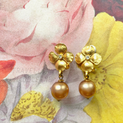 VINTAGE Gold Tone Dogwood Flower & Faux Bronze Pearl Dangle Clip Earrings