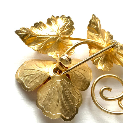 VINTAGE Gold Tone Leaf x Pink Stone & Pearl Brooch