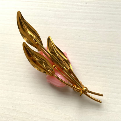 VINTAGE 1940's Pink Plastic Tulip & Gold Tone Leaves Bouquet Brooch