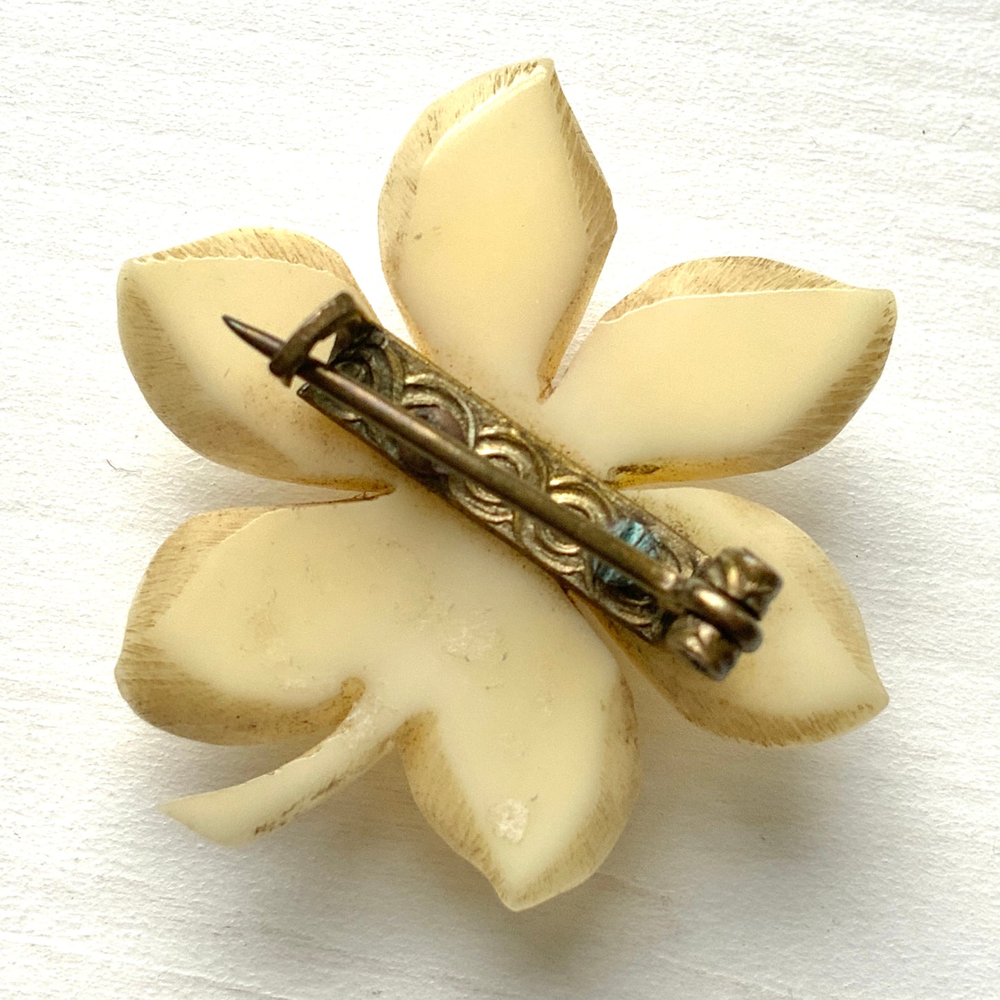 ANTIQUE Celluloid Carved Daffodil Brooch