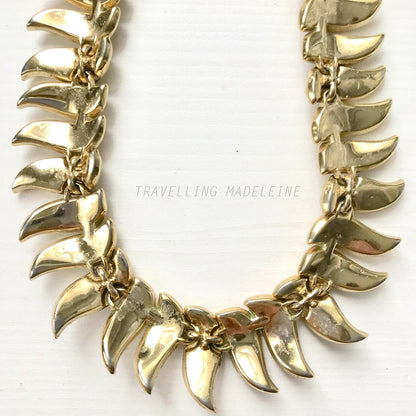 VINTAGE 1950-60's TRIFARI Gold Tone Long Leaf Necklace