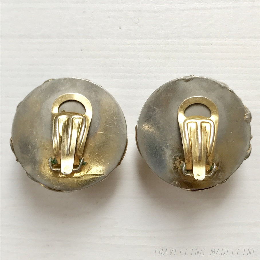 VINTAGE 1970's Silver Tone x Gold Tone Leaves Dome Clip Earrings