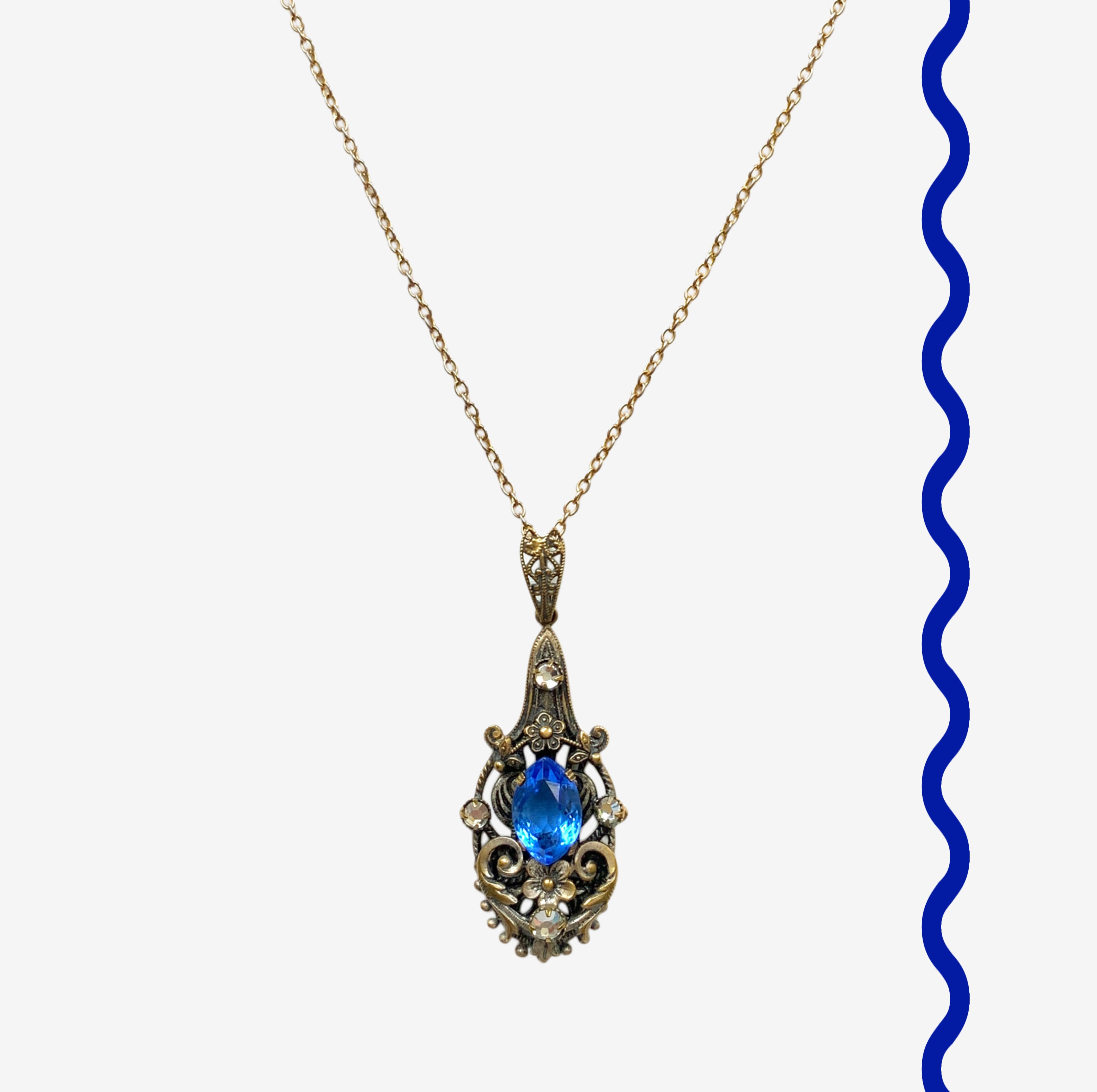 VINTAGE Art Deco – TRAVELLING MADELEINE
